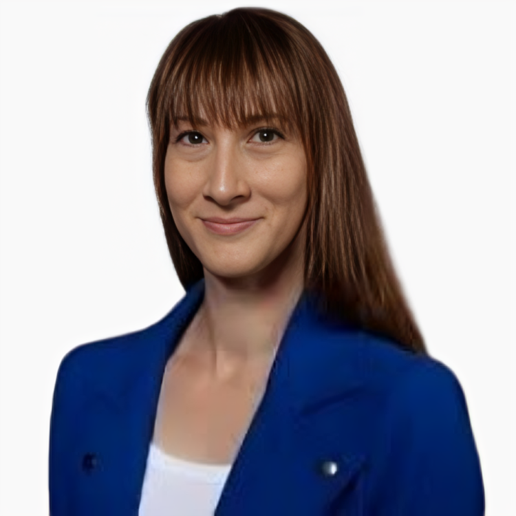 Dr. Eva Tuba